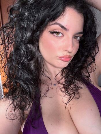 Full leaked Sara argese private onlyfans photo