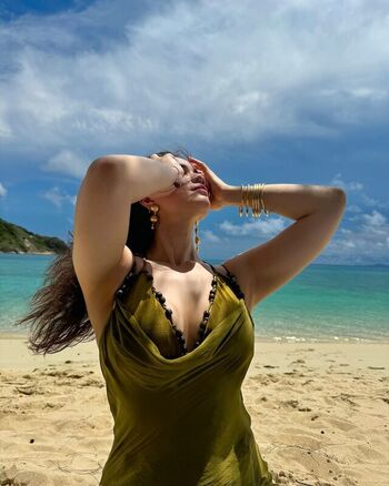 Full leaked Sara tendulkar private onlyfans photo