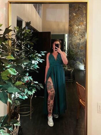 Full leaked Sarayermanoss private onlyfans photo
