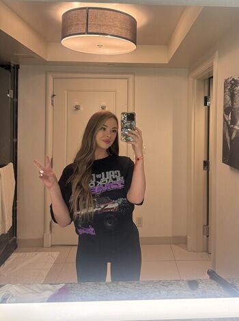 Full leaked Saskkiii private onlyfans photo