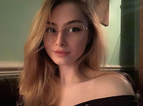 Full leaked Sassynessa private onlyfans photo