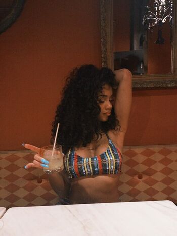 Full leaked Saweetie private onlyfans photo