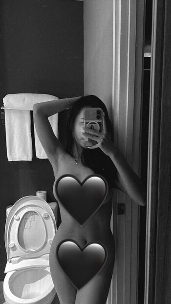 Full leaked Shahnas private onlyfans photo