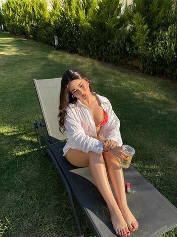 Full leaked Simayyeceee private onlyfans photo