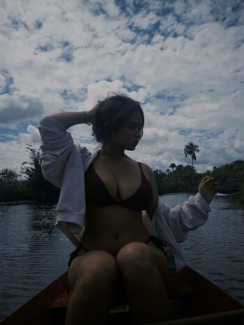 Full leaked Sisinseii private onlyfans photo