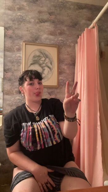 Full leaked Skerbie private onlyfans photo