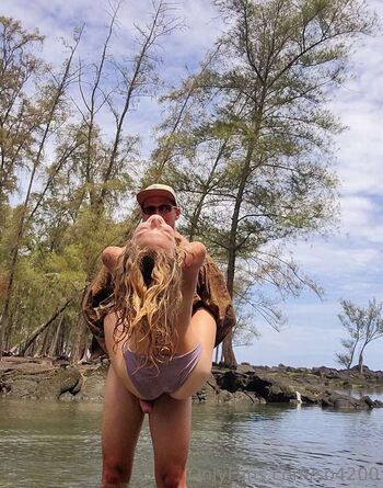 Full leaked Sky ocean private onlyfans photo