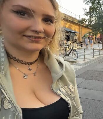 Full leaked Smashlunatic private onlyfans photo