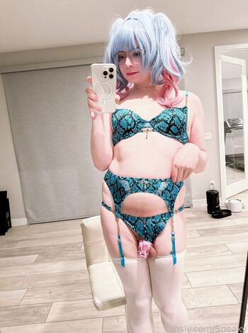 Full leaked Sneaky private onlyfans photo