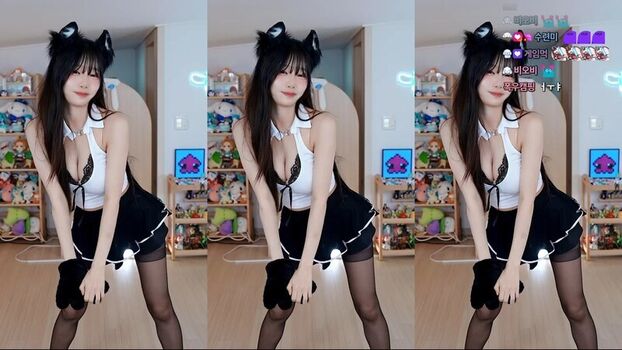 Full leaked Sooflower page private onlyfans photo