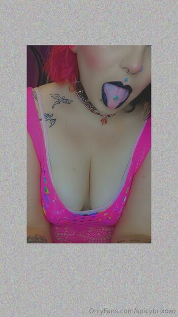 Full leaked Spicybrixoxo private onlyfans photo