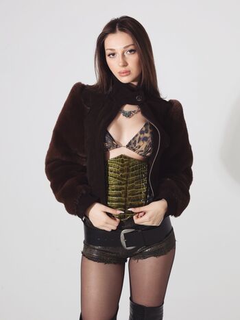 Full leaked Sueda uluca page private onlyfans photo