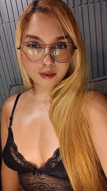 Full leaked Superlive page private onlyfans photo