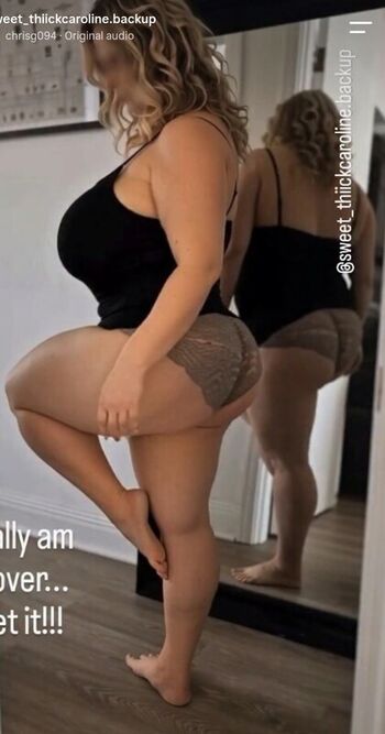 Full leaked Sweethickcaro private onlyfans photo