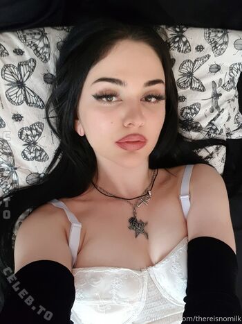 Full leaked Thereisnomilk private onlyfans photo