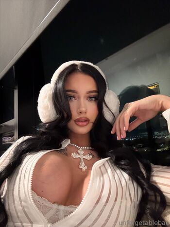 Full leaked Unforgetablebae private onlyfans photo