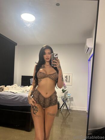 Full leaked Unforgetablebae private onlyfans photo