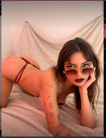Full leaked Vicky charlon private onlyfans photo