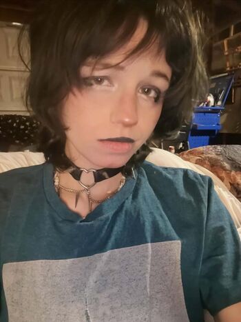 Full leaked Vixlsolos private onlyfans photo