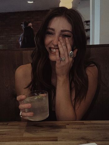 Full leaked Willow shields private onlyfans photo