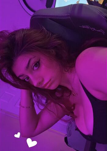 Full leaked Xemsly private onlyfans photo