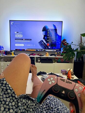 Full leaked Yve gaming private onlyfans photo