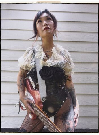 Yvette Young