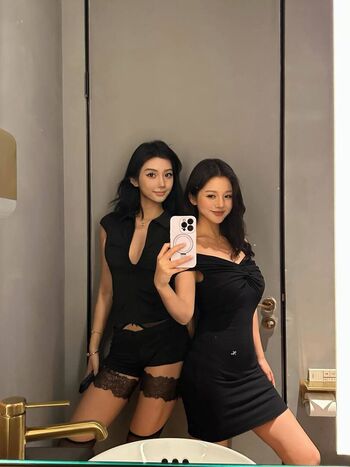 Full leaked Zigechez private onlyfans photo