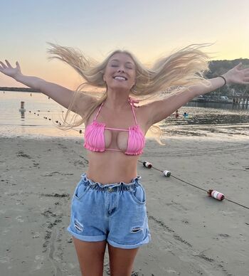 Zoe Zehren