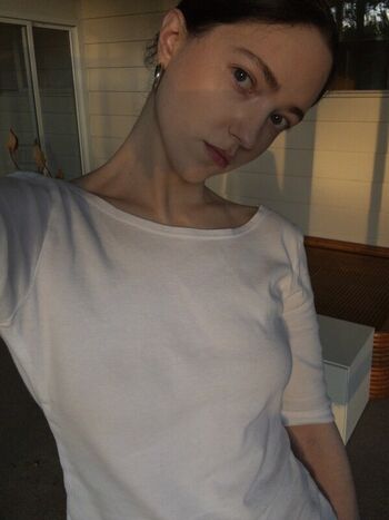 Full leaked Zoeplzshutup private onlyfans photo